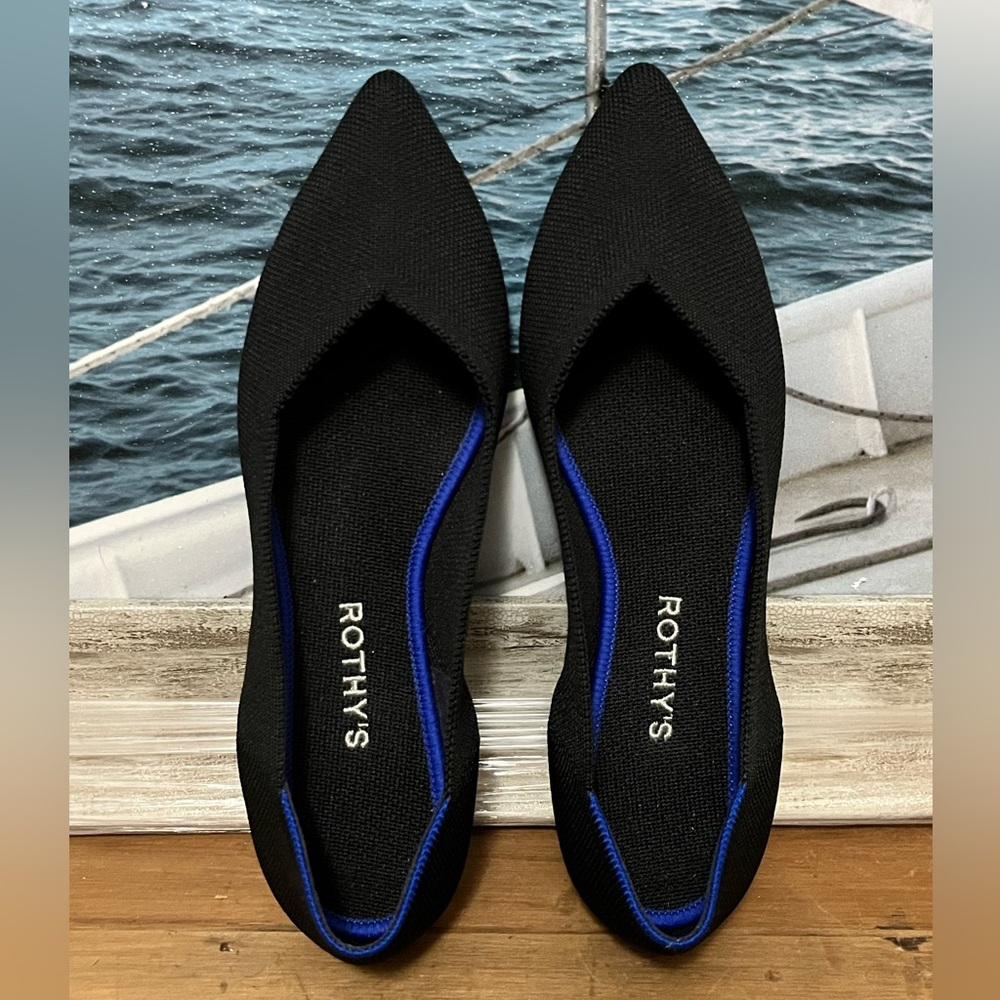 ROTHY’S The Point Flats. Black Size 9.5 Slip On Shoes.